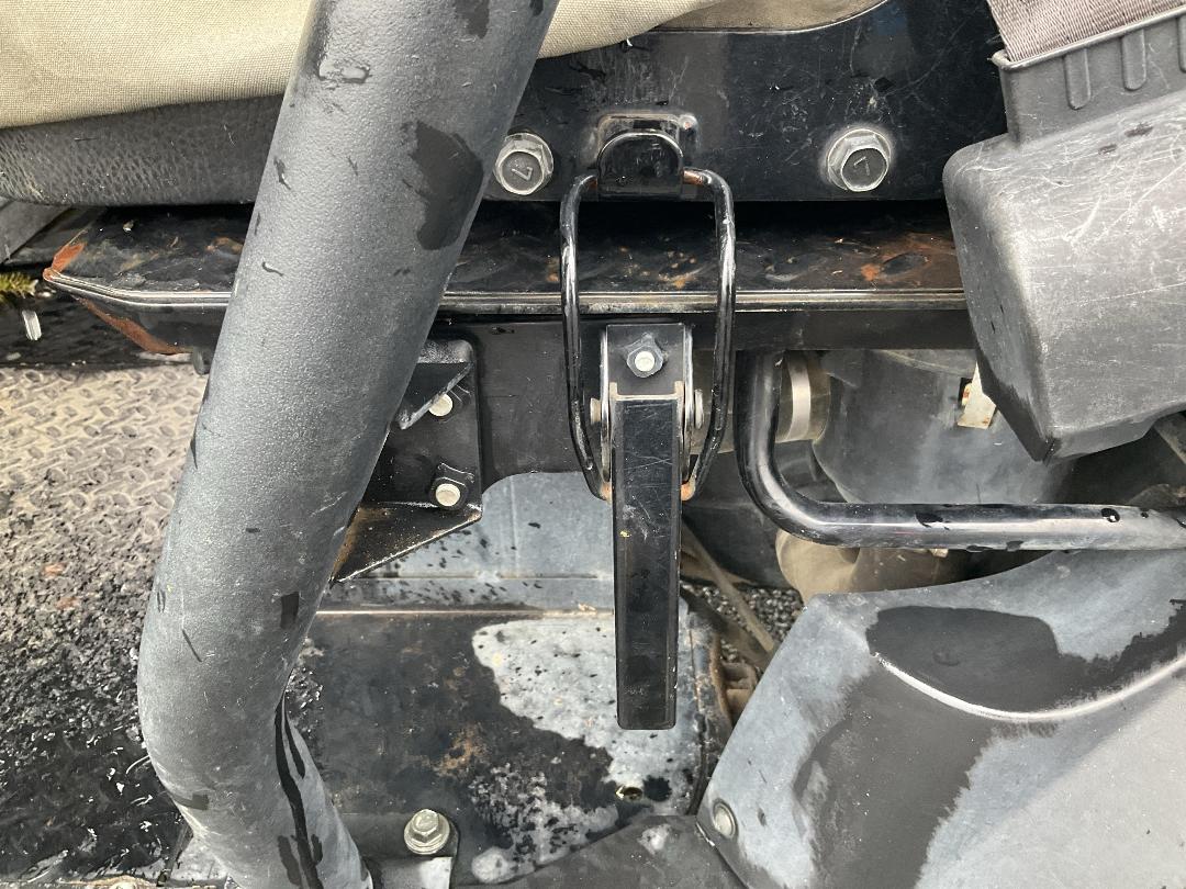 Photo '13' of Kawasaki KAF 620 RHF