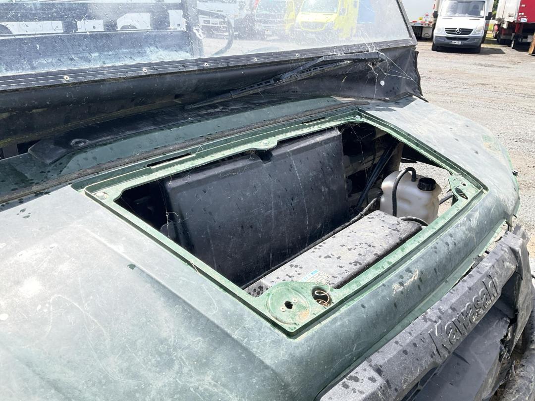 Photo '17' of Kawasaki KAFT00E Mule 4WD Photo '17' of Kawasaki KAFT00E Mule 4WD