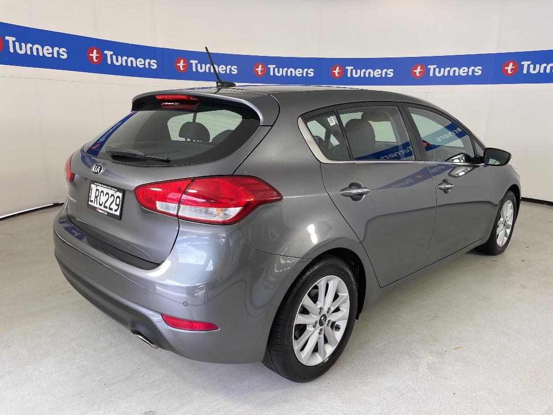 Photo '7' of KIA Cerato