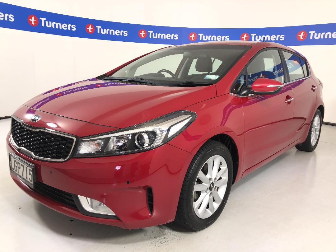 Photo '4' of KIA Cerato Photo '4' of KIA Cerato