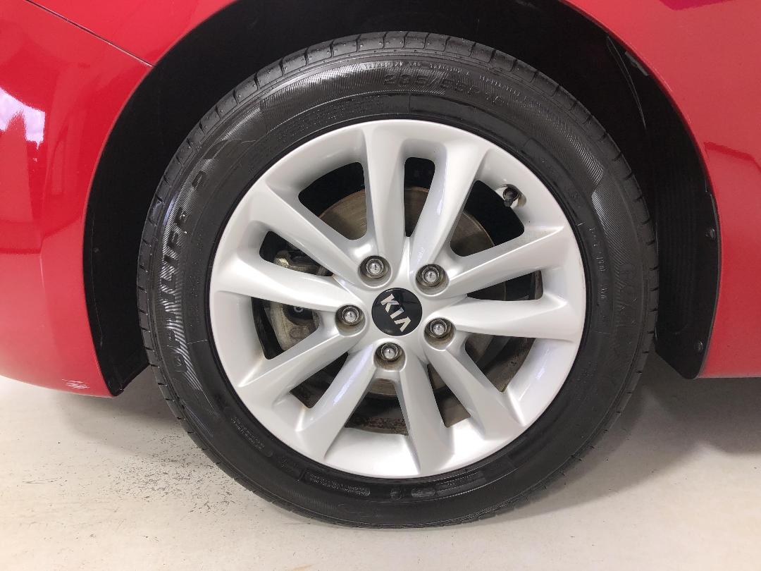 Photo '10' of KIA Cerato Photo '10' of KIA Cerato