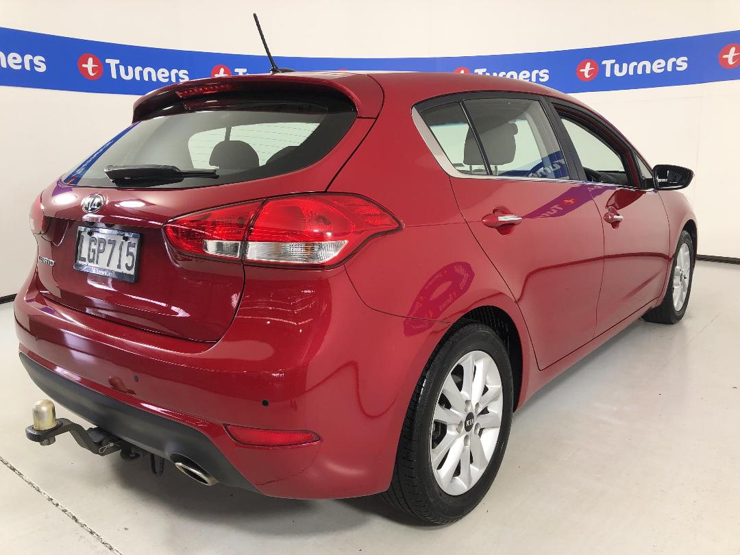 Photo '7' of KIA Cerato Photo '7' of KIA Cerato