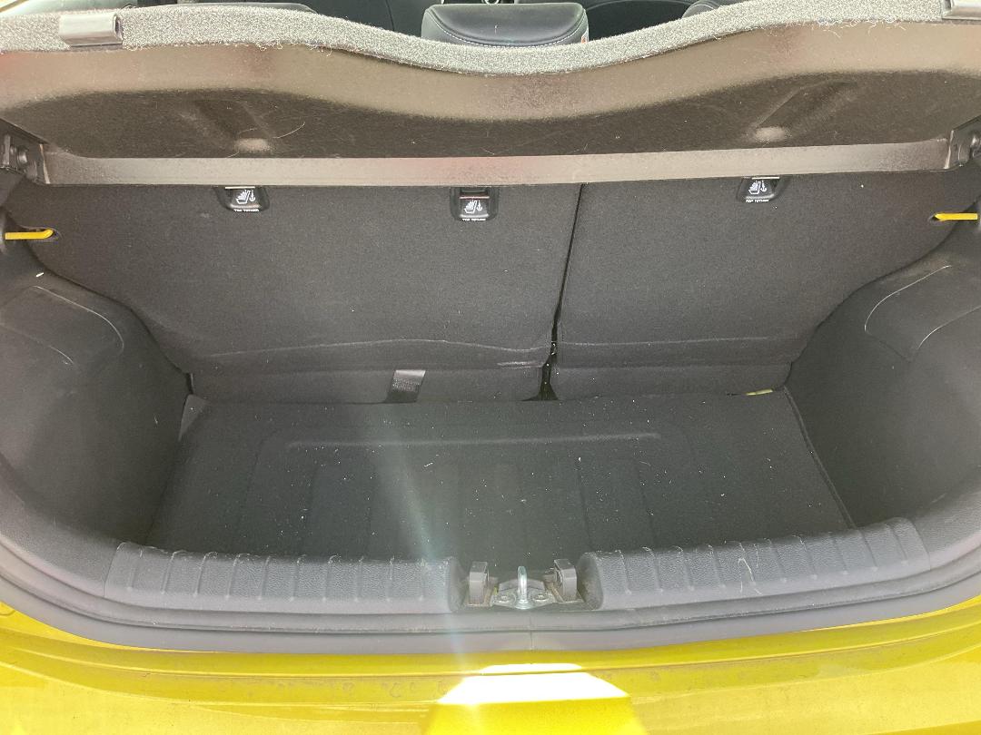 Photo '12' of KIA Picanto GT-Line Photo '12' of KIA Picanto GT-Line