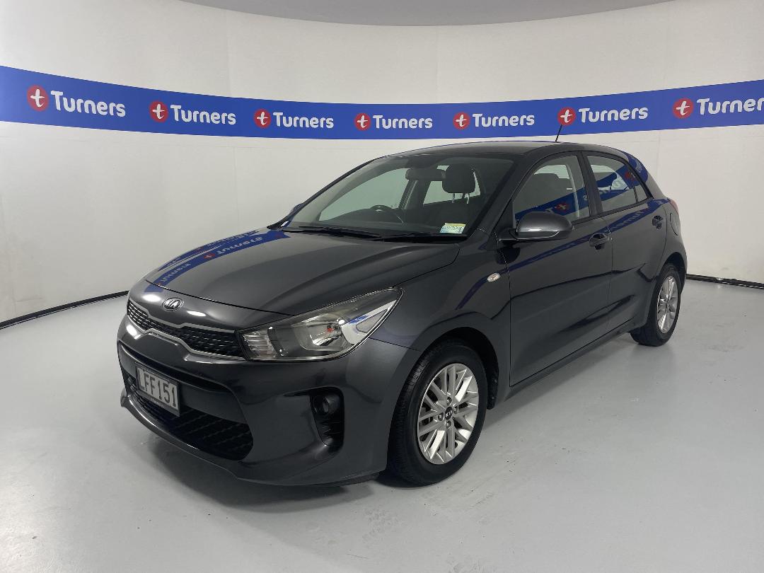 Photo '4' of KIA RIO Photo '4' of KIA RIO