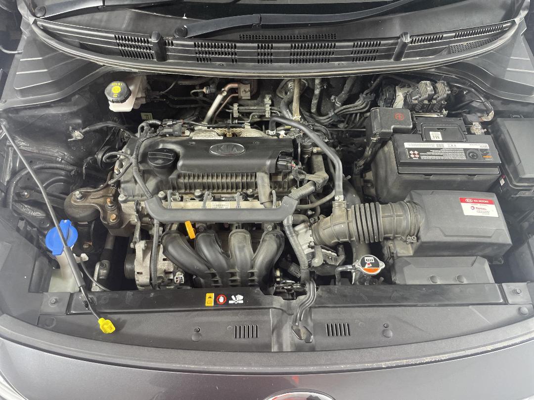 Photo '13' of KIA RIO Photo '13' of KIA RIO