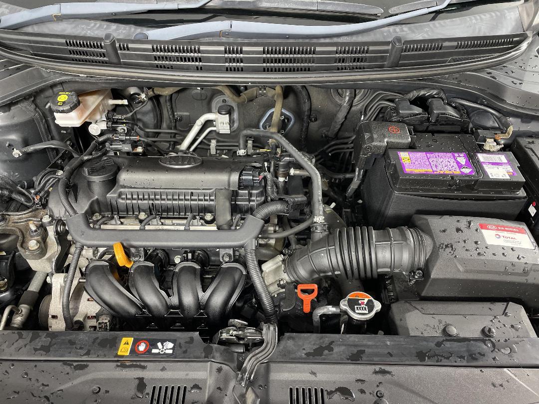 Photo '13' of KIA RIO Photo '13' of KIA RIO