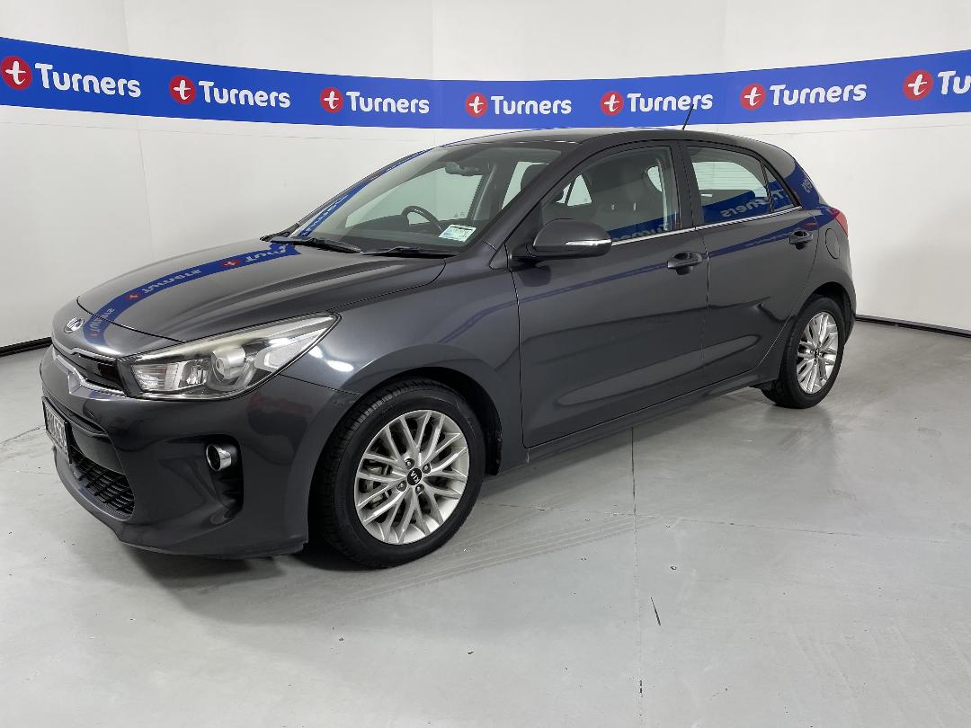 Photo '4' of KIA RIO Photo '4' of KIA RIO