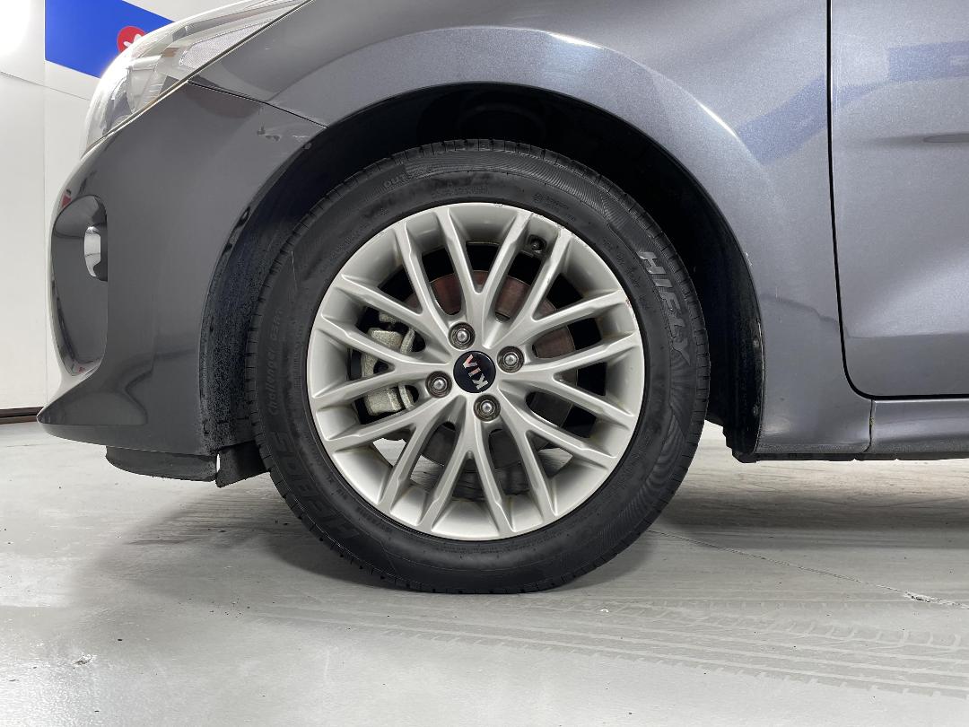 Photo '10' of KIA RIO Photo '10' of KIA RIO