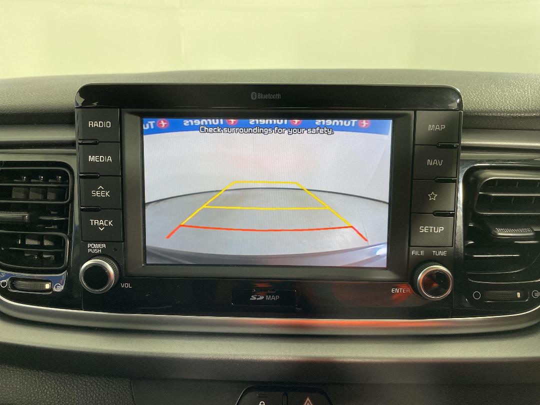 Photo '27' of KIA RIO Photo '27' of KIA RIO