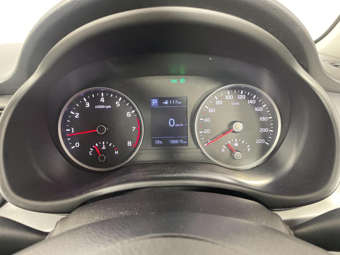 Photo '21' of KIA RIO Photo '21' of KIA RIO