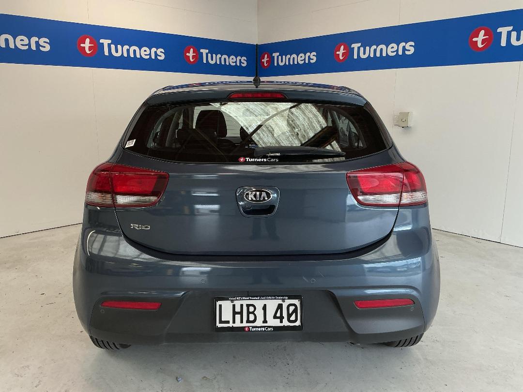 Photo '6' of KIA RIO