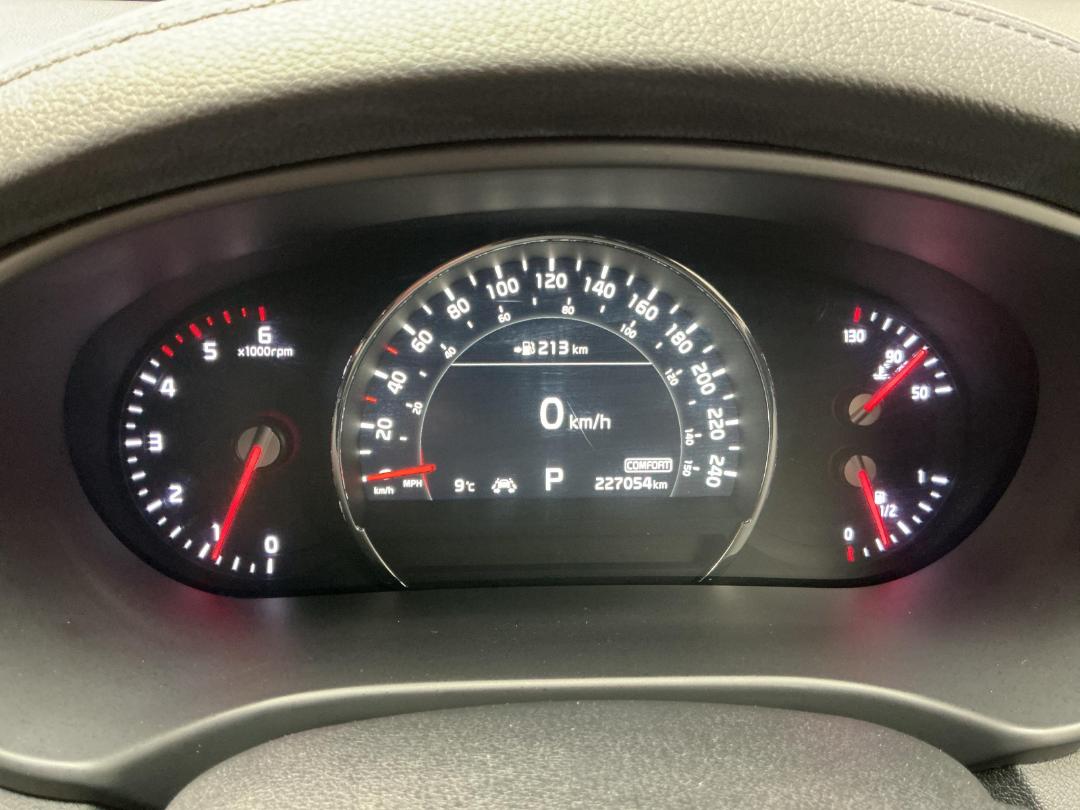 Photo '21' of KIA Sorento