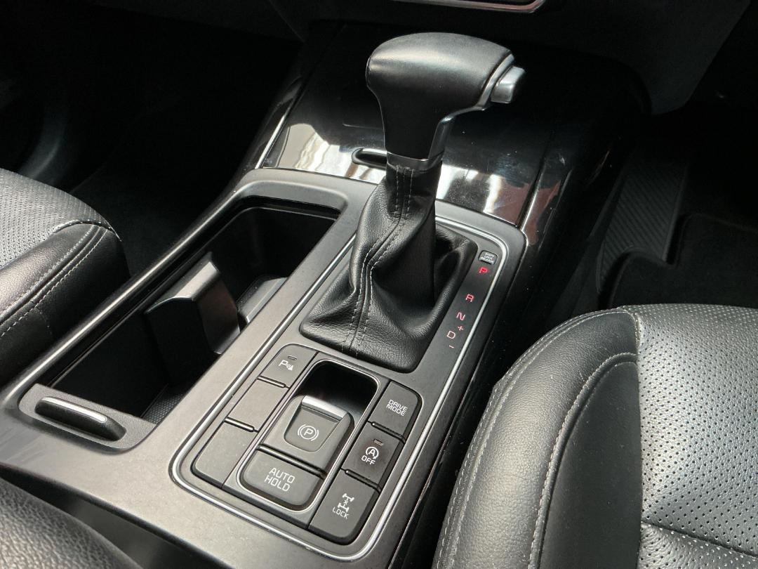 Photo '23' of KIA Sorento