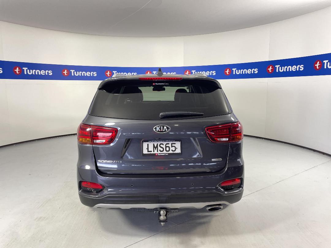 Photo '6' of KIA Sorento