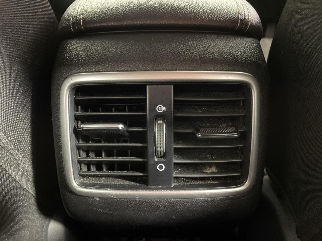 Photo '24' of KIA Sportage Photo '24' of KIA Sportage