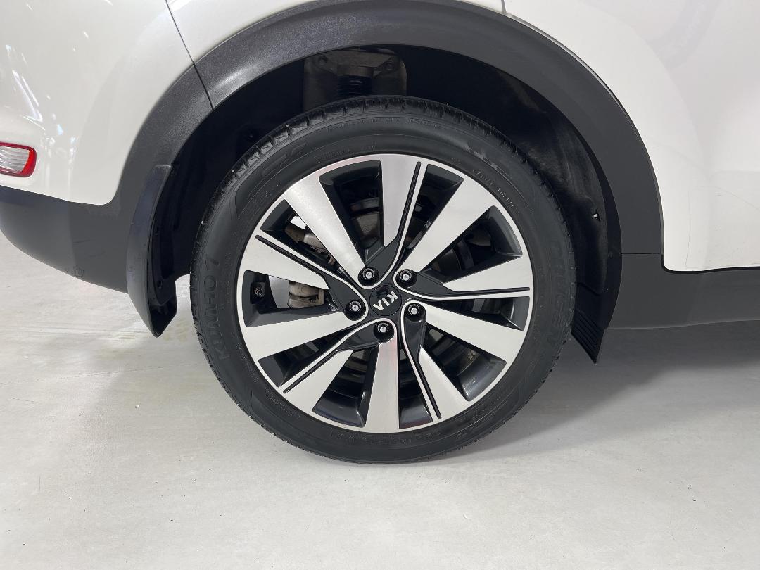 Photo '12' of KIA Sportage Photo '12' of KIA Sportage