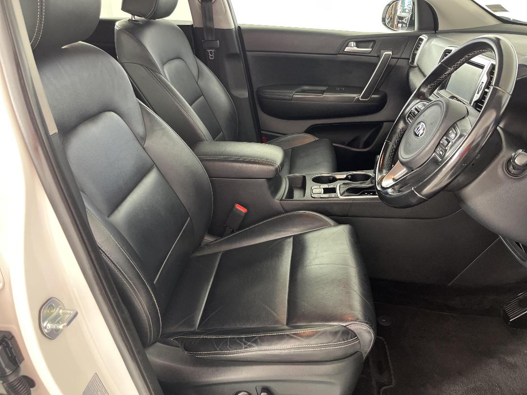 Photo '16' of KIA Sportage Photo '16' of KIA Sportage