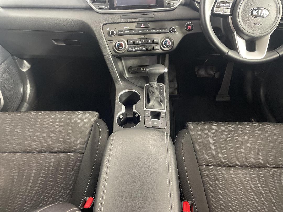 Photo '18' of KIA Sportage Photo '18' of KIA Sportage