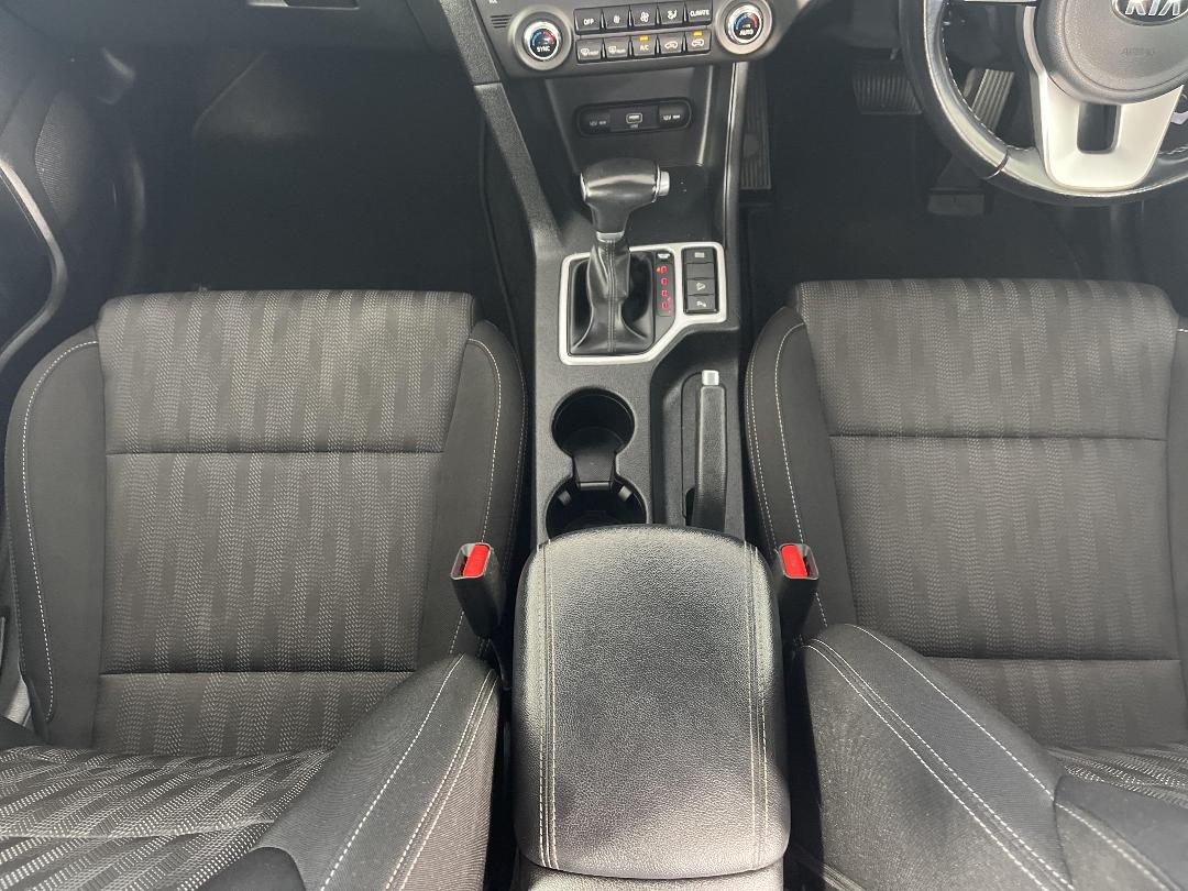 Photo '18' of KIA Sportage Photo '18' of KIA Sportage