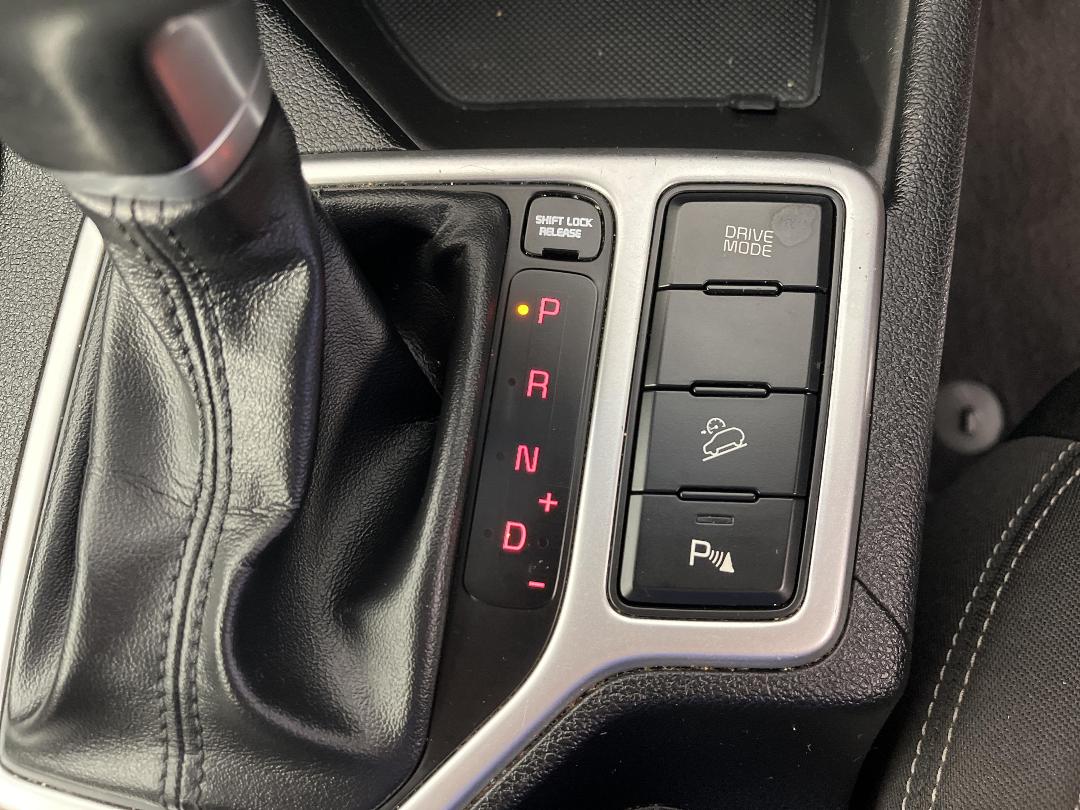 Photo '28' of KIA Sportage Photo '28' of KIA Sportage