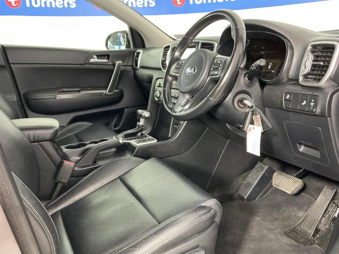 Photo '16' of KIA Sportage Photo '16' of KIA Sportage