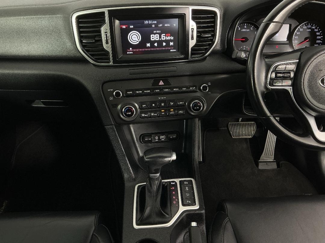 Photo '18' of KIA Sportage Photo '18' of KIA Sportage