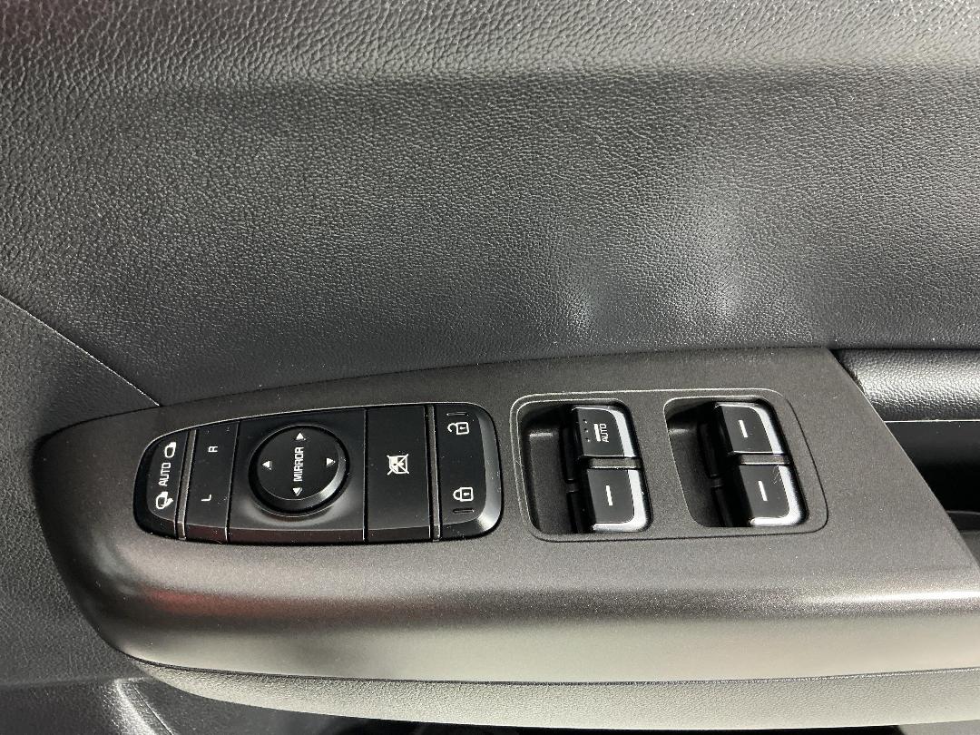 Photo '27' of KIA Sportage Photo '27' of KIA Sportage