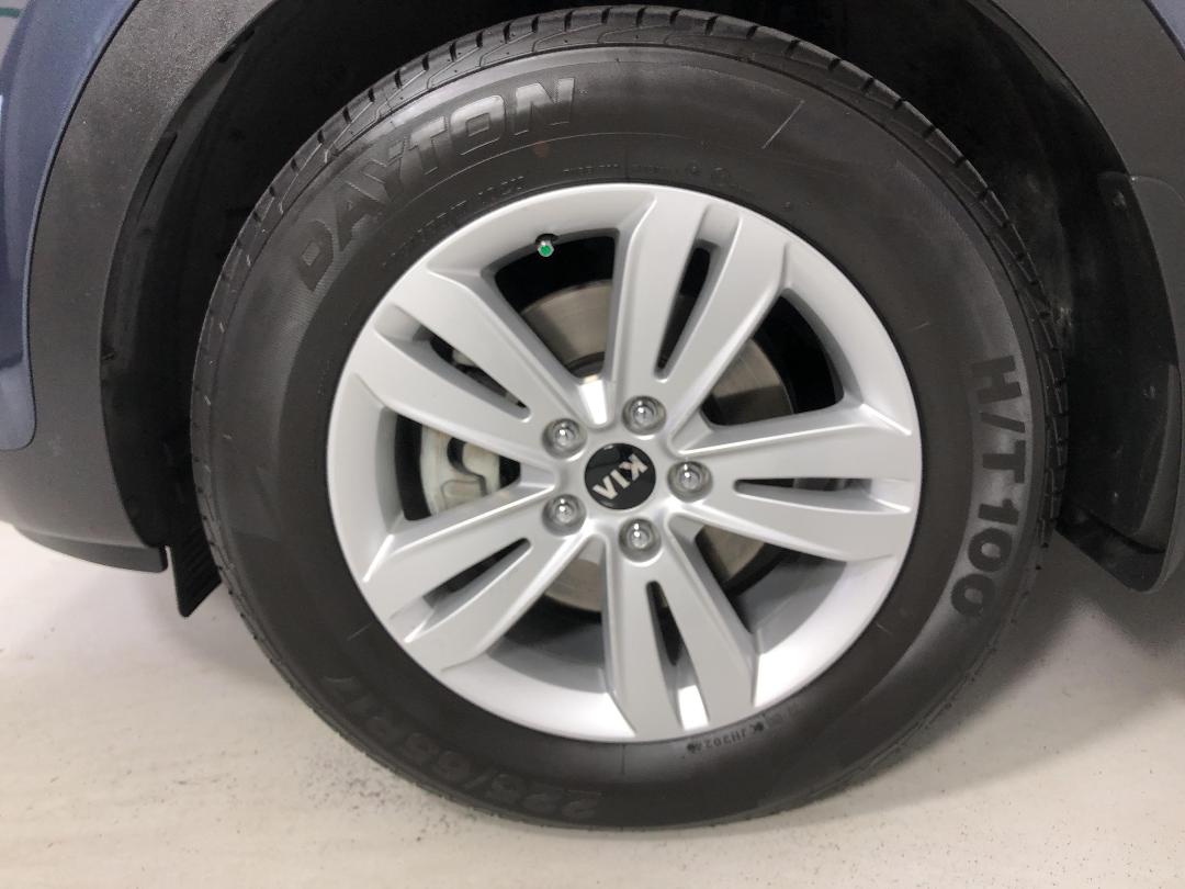 Photo '10' of KIA Sportage