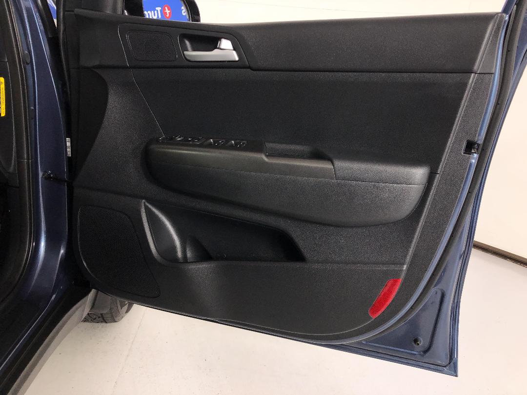 Photo '15' of KIA Sportage