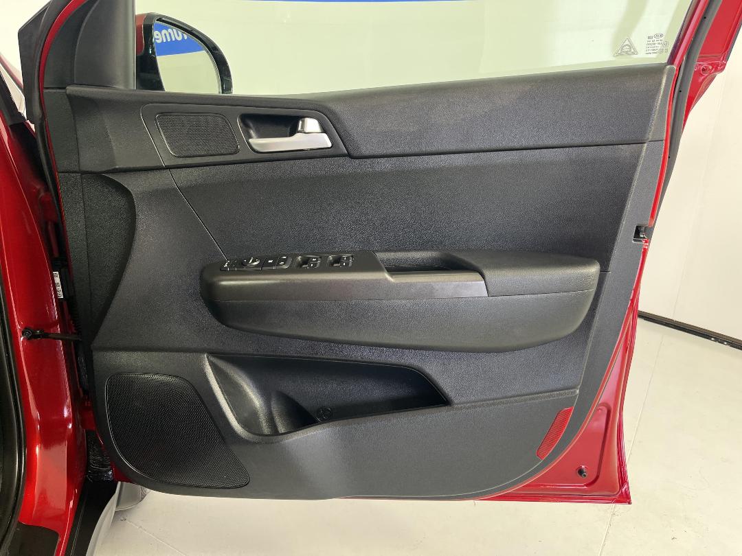 Photo '15' of KIA Sportage