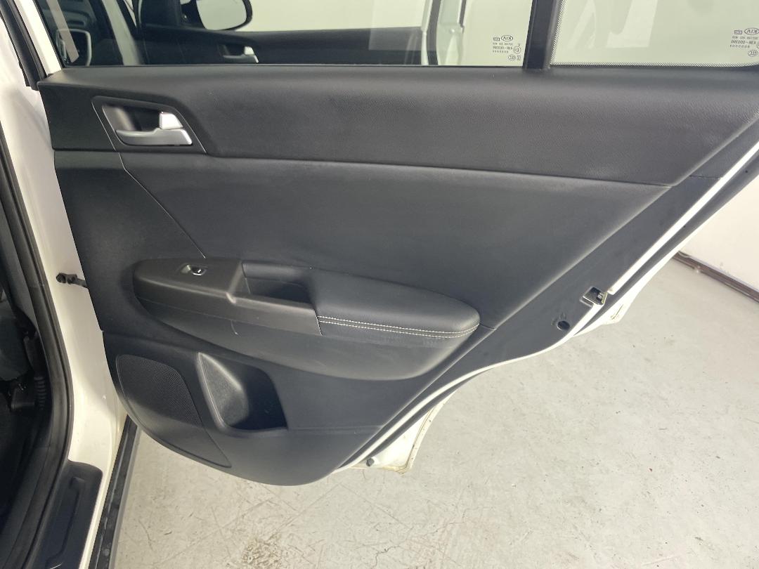 Photo '19' of KIA Sportage