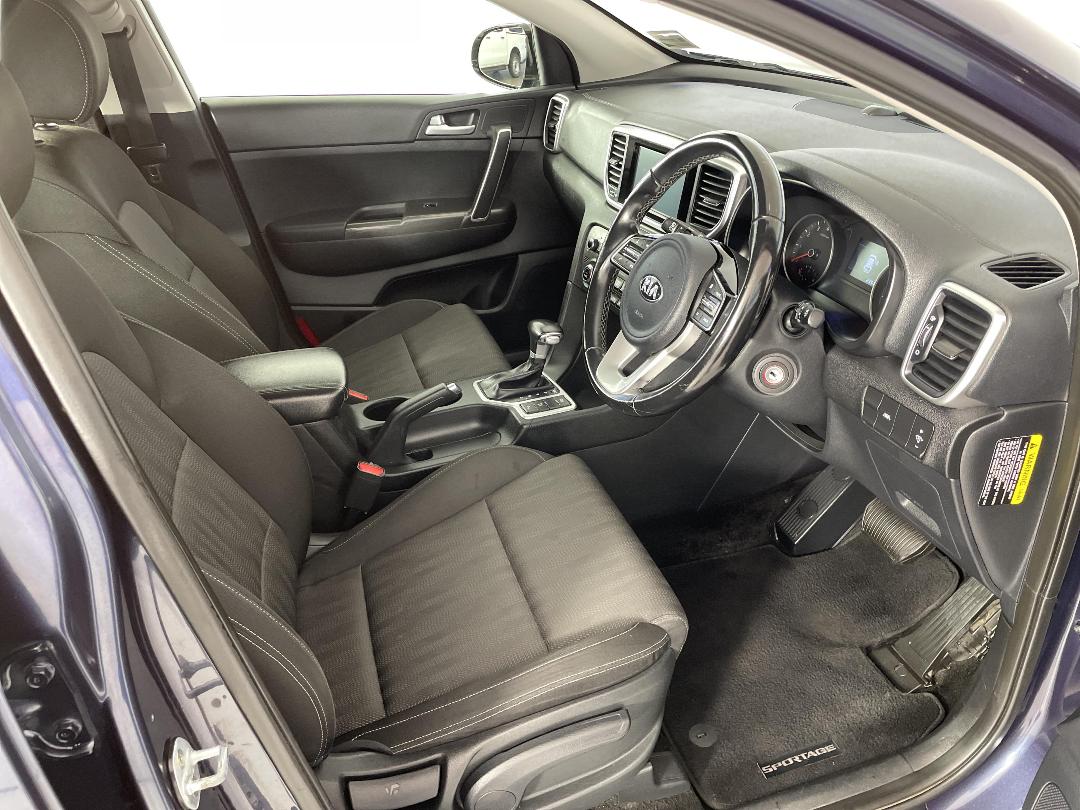 Photo '16' of KIA Sportage