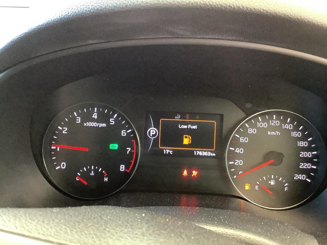 Photo '16' of KIA Sportage Urban EX