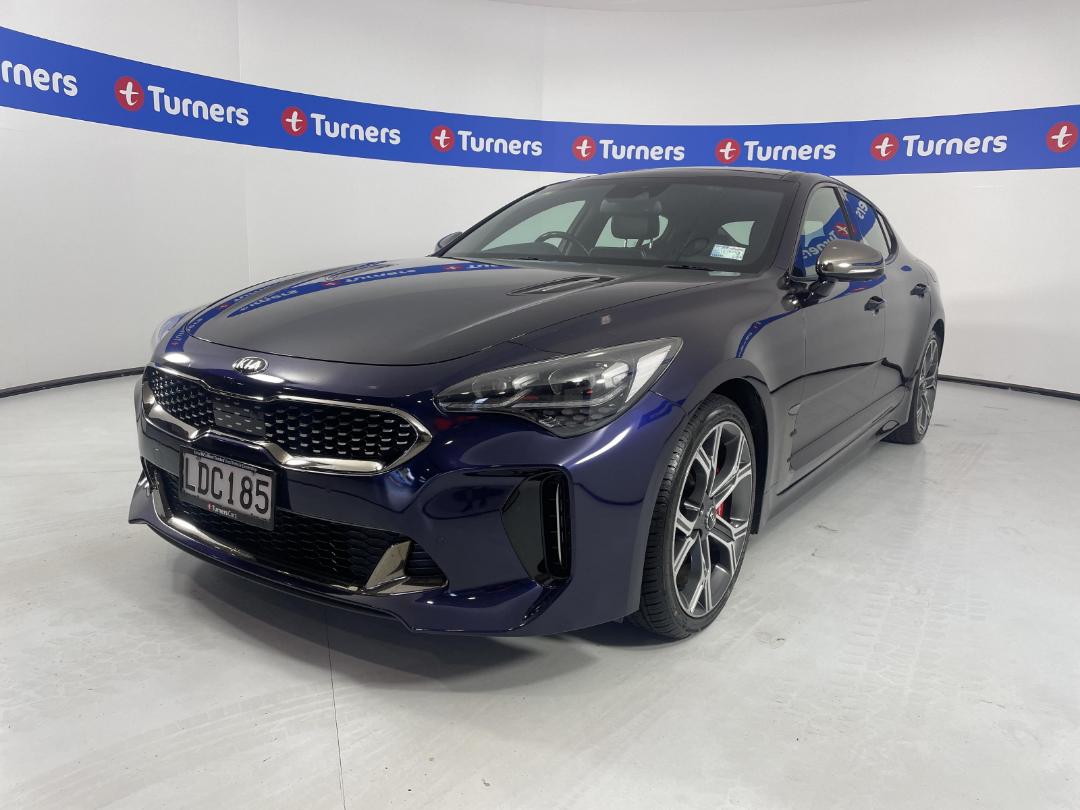 Photo '4' of KIA Stinger