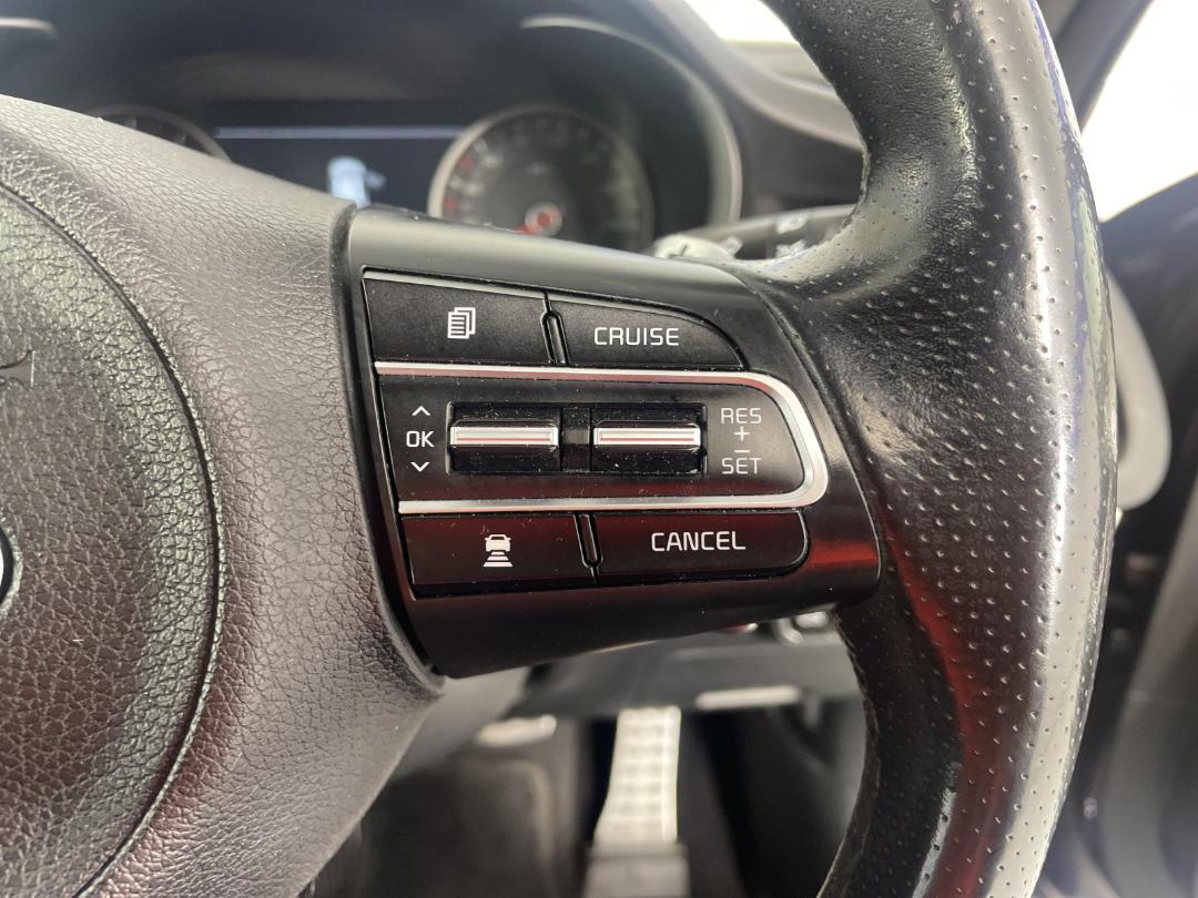 Photo '24' of KIA Stinger