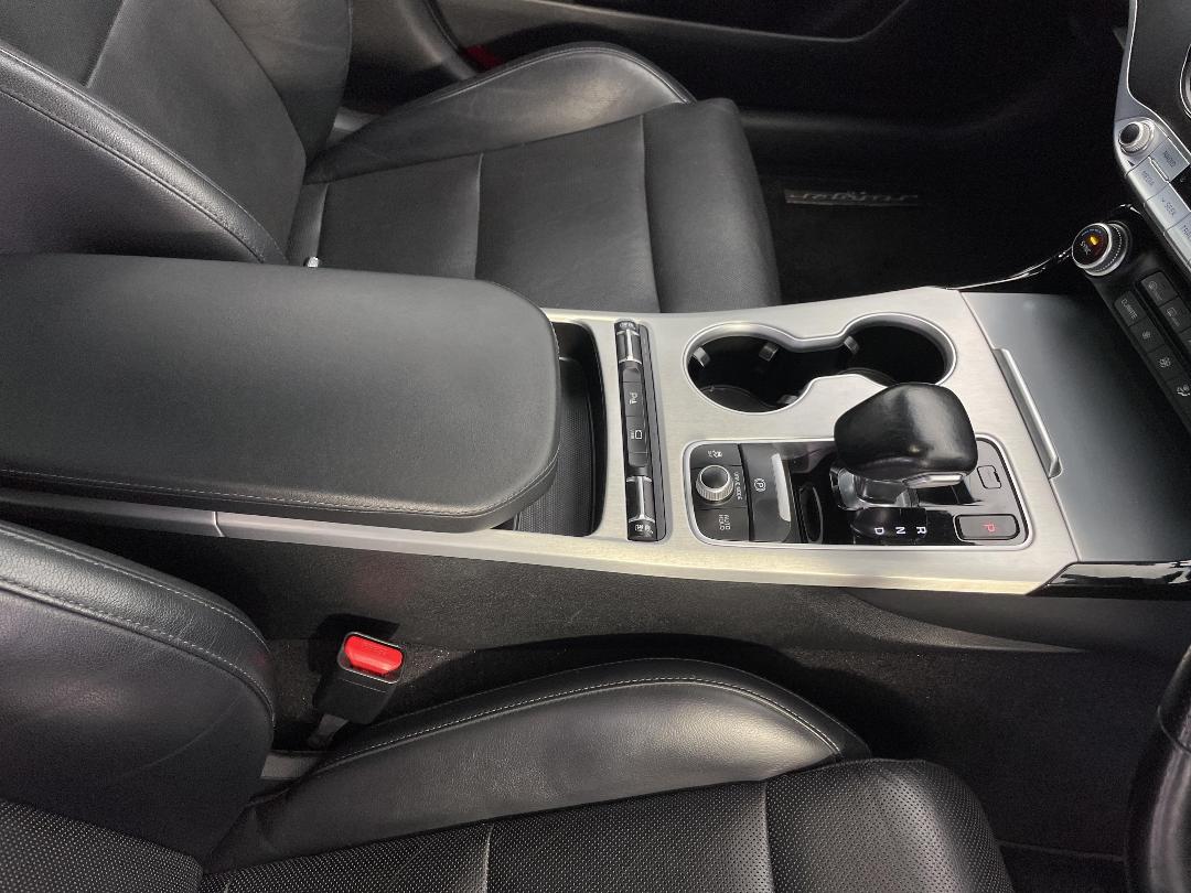 Photo '18' of KIA Stinger Photo '18' of KIA Stinger