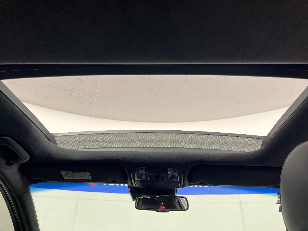 Photo '24' of KIA Stinger Photo '24' of KIA Stinger