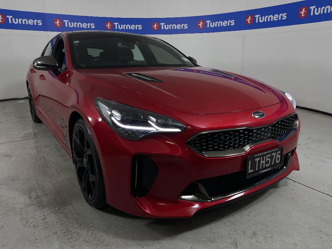 Photo '26' of KIA Stinger Photo '26' of KIA Stinger