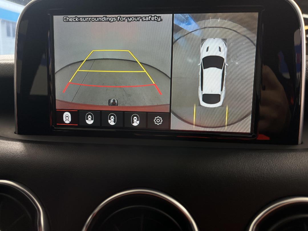 Photo '29' of KIA Stinger Photo '29' of KIA Stinger