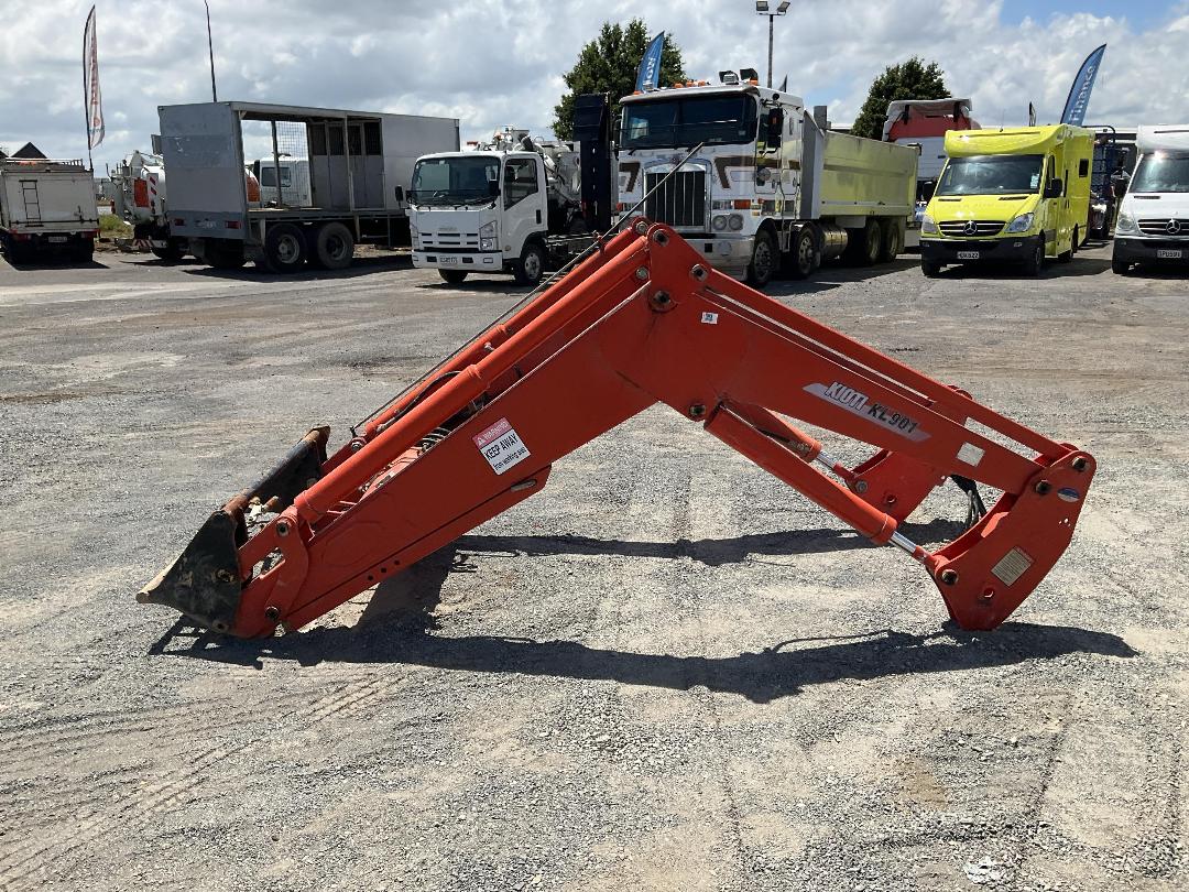 Photo '30' of Kioti PX1052 Tractor