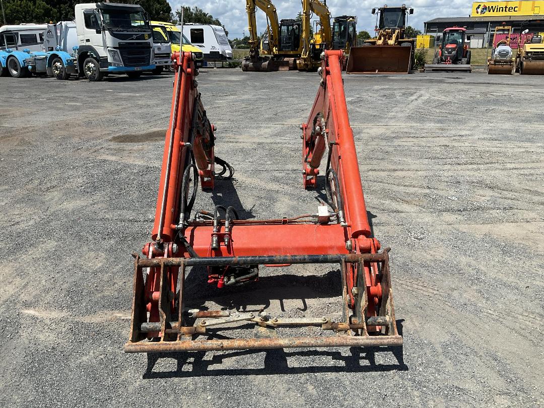 Photo '34' of Kioti PX1052 Tractor