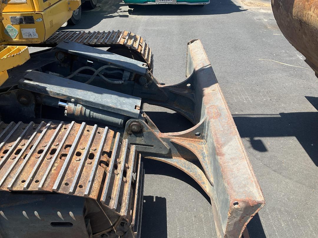 Photo '33' of Komatsu PC138US-8 Excavator