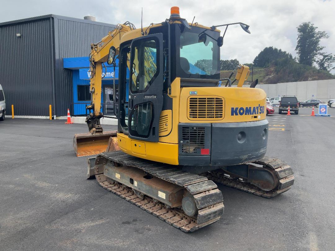 Photo '6' of Komatsu PC88MR-8 Excavator Photo '6' of Komatsu PC88MR-8 Excavator