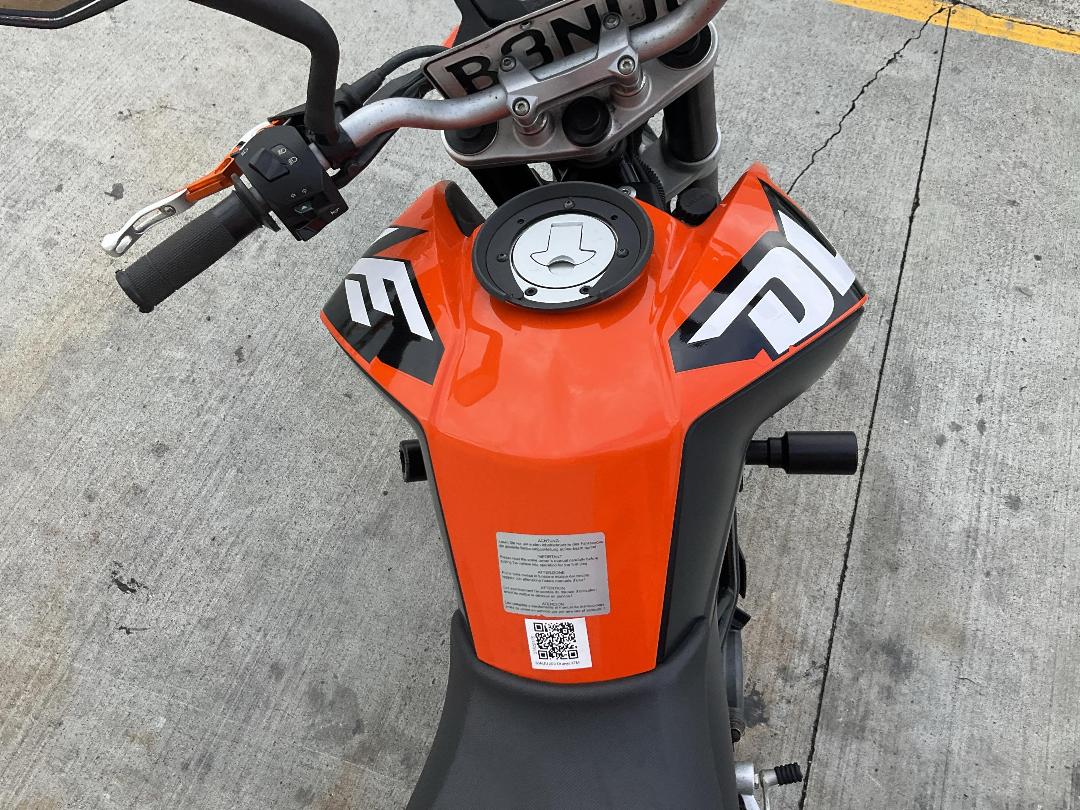 Photo '11' of KTM 200 Duke