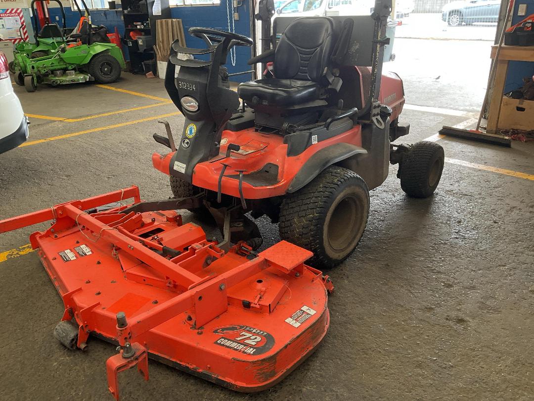 Photo '10' of Kubota F3690 Mower