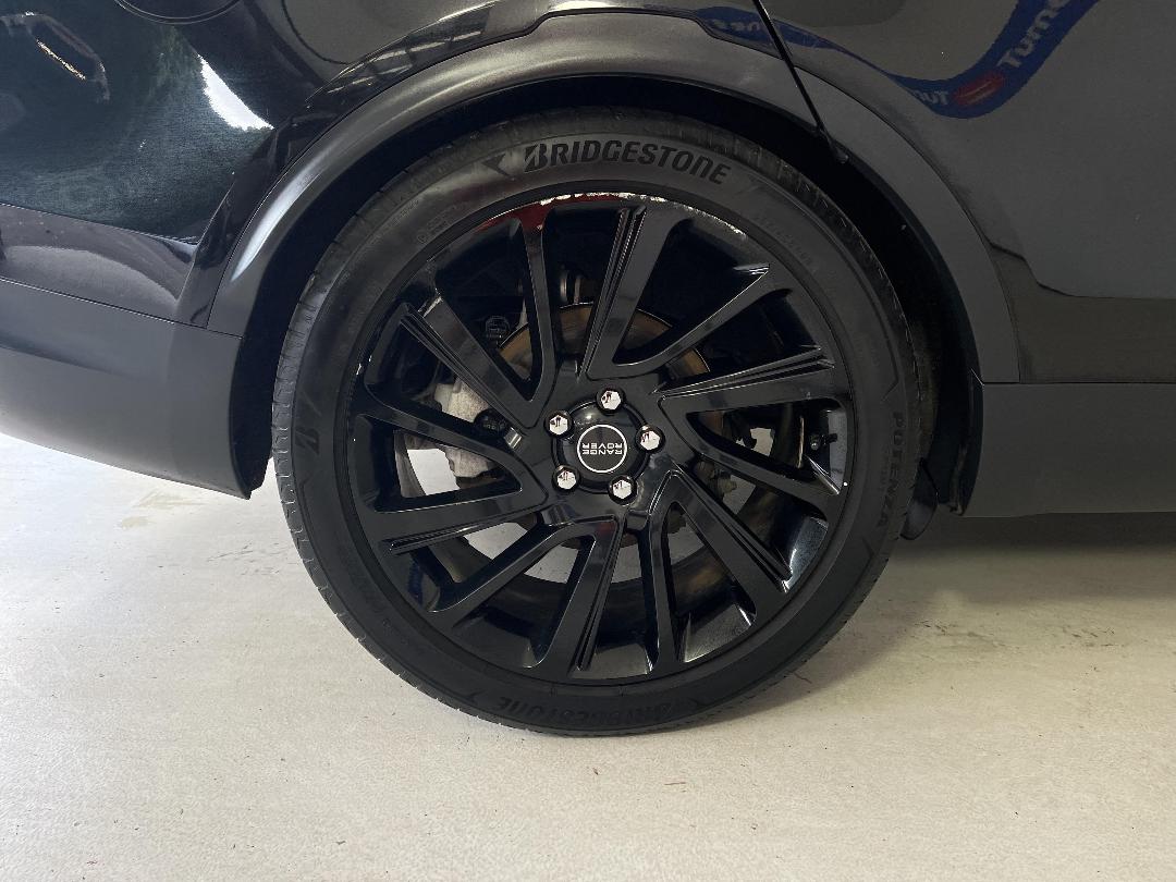 Photo '12' of Land Rover Discovery