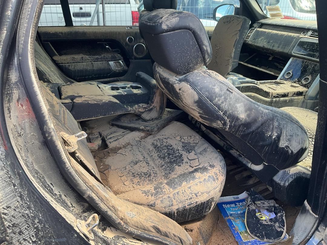 Photo '8' of Land Rover Range Rover SDV8 Vogue