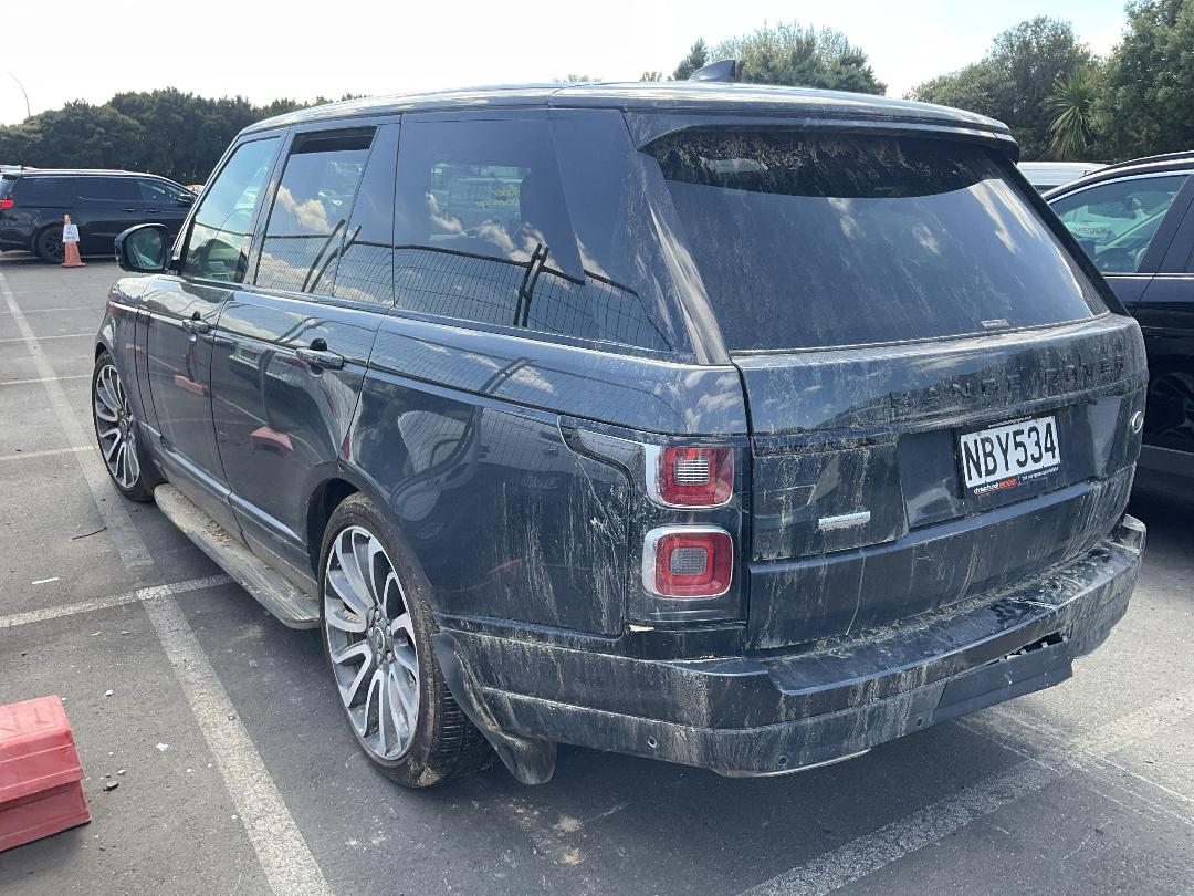 Photo '4' of Land Rover Range Rover SDV8 Vogue