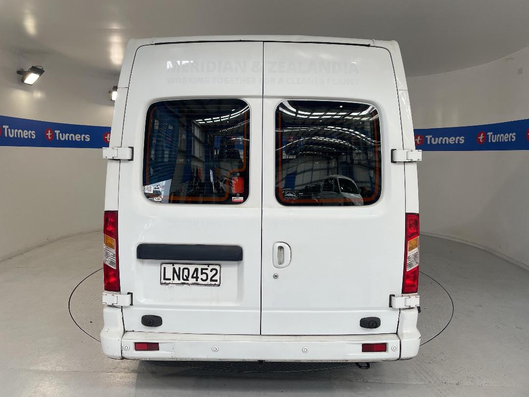 Photo '6' of LDV EV80