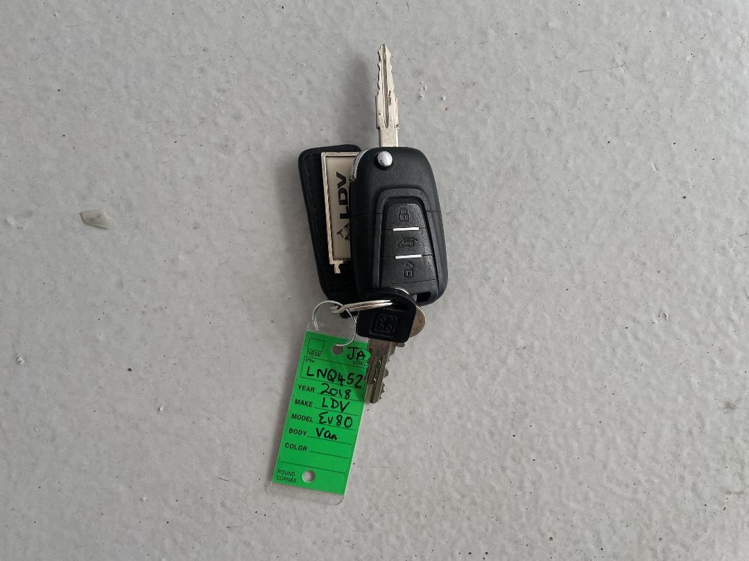 Photo '21' of LDV EV80